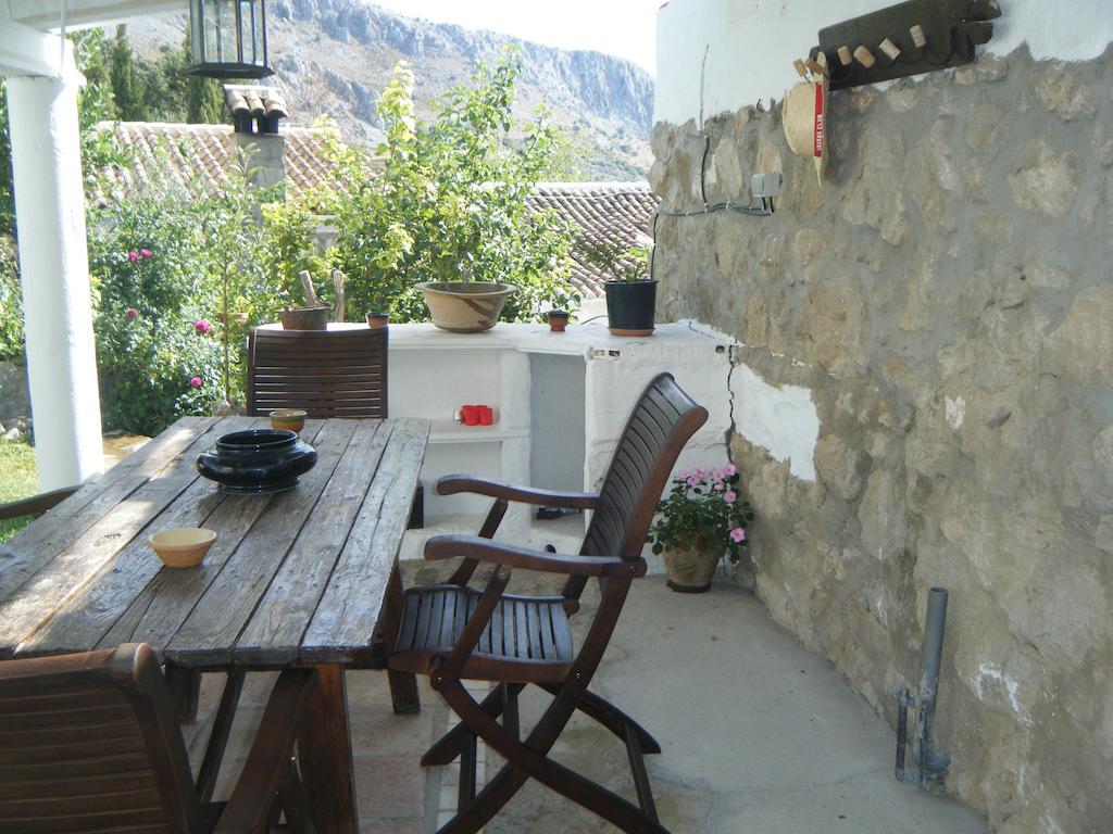 Casa Nani Villa Benaocaz Exteriör bild